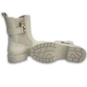 Μποτάκια με φερμουάρ και λάστιχο W24328BE