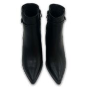 Μποτάκια με τακούνι W252760B